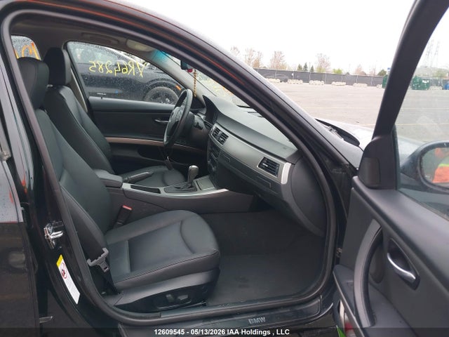 12609545 :رقم المزاد ، WBAVB13566KR64285 vin ، 2006 Bmw 325i مزاد بيع