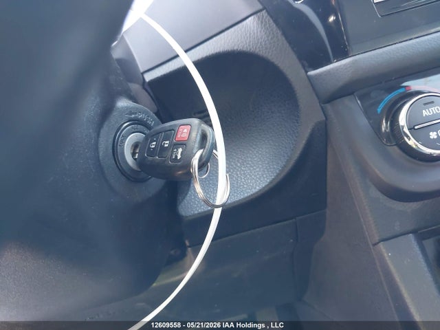 2T1BURHE1GC559588 Toyota Corolla S