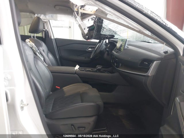 JN8BT3DDXRW453376 Nissan Rogue Platinum