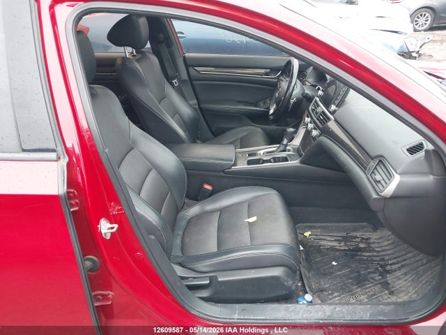 1HGCV1F31JA802608 Honda Accord Sport