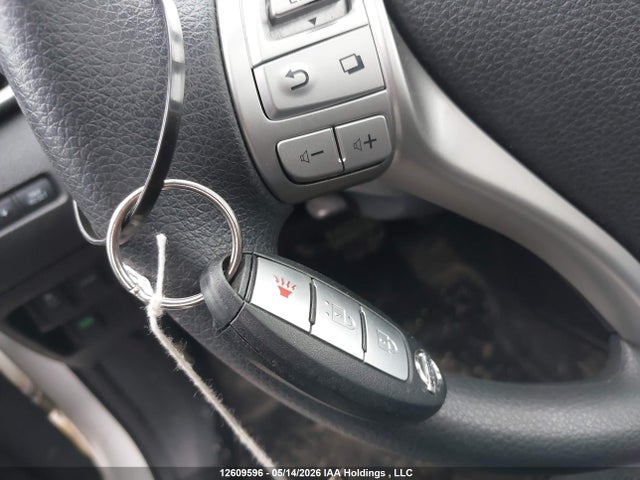 5N1AT2MV5FC808411 Nissan Rogue S/sl/sv