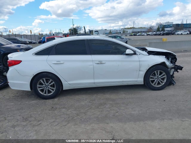 Hyundai SONATA SE 2017 5NPE24AF5HH487057 Image 14