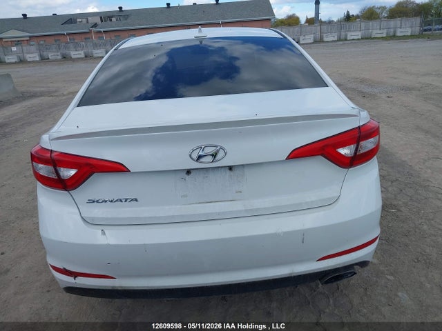 Hyundai SONATA SE 2017 5NPE24AF5HH487057 Image 17