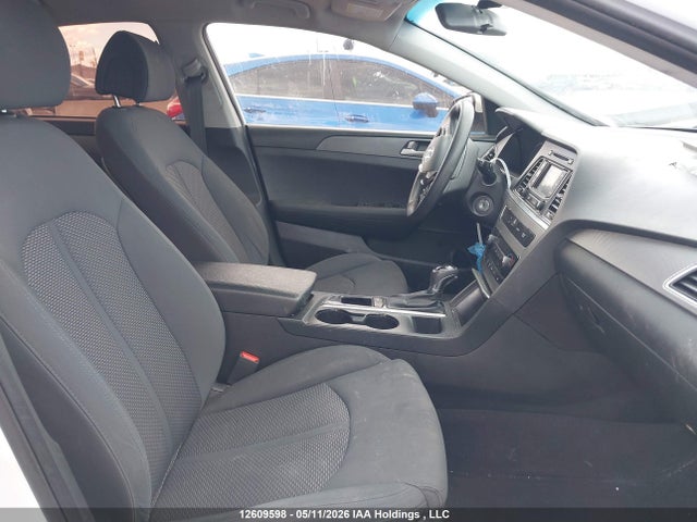 Hyundai SONATA SE 2017 5NPE24AF5HH487057 Image 5