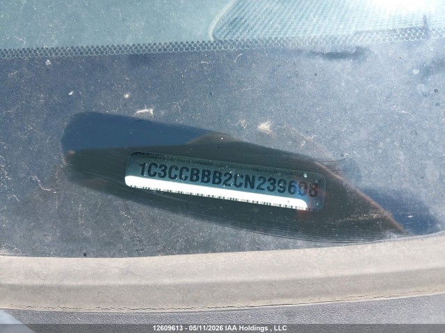 12609613 :رقم المزاد ، 1C3CCBBB2CN239608 vin ، 2012 Chrysler 200 Touring مزاد بيع