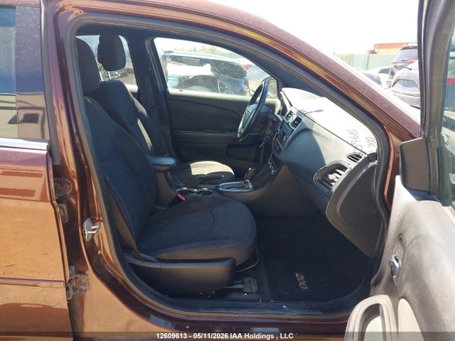12609613 :رقم المزاد ، 1C3CCBBB2CN239608 vin ، 2012 Chrysler 200 Touring مزاد بيع