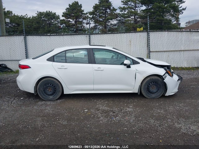 Toyota COROLLA LE 2022 5YFBPMBE6NP389146 Image 12