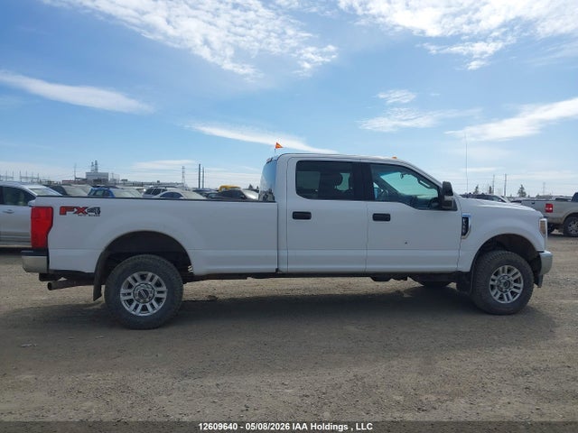 1FT8W3B63KEC63934 Ford F-350 Xlt