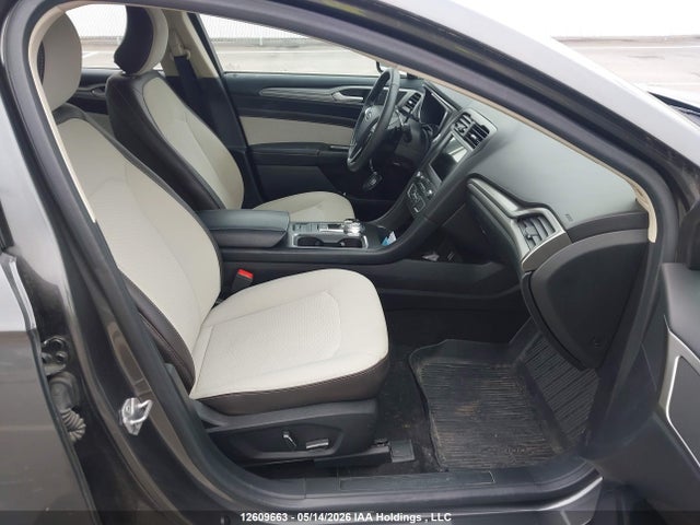 12609663 :رقم المزاد ، 3FA6P0HDXKR278670 vin ، 2019 Ford Fusion مزاد بيع