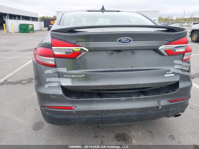 12609663 :رقم المزاد ، 3FA6P0HDXKR278670 vin ، 2019 Ford Fusion مزاد بيع