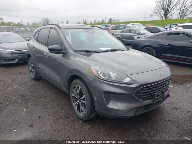 12609668 :رقم المزاد ، 1FMCU9BZ4NUA51028 vin ، 2022 Ford Escape Se Hybrid مزاد بيع