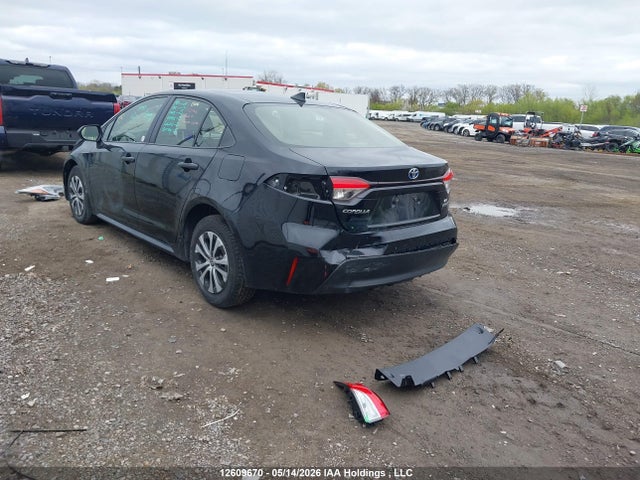 Toyota Corolla Le/se/xle 2023 JTDBCMFE2P3023055 Image 3