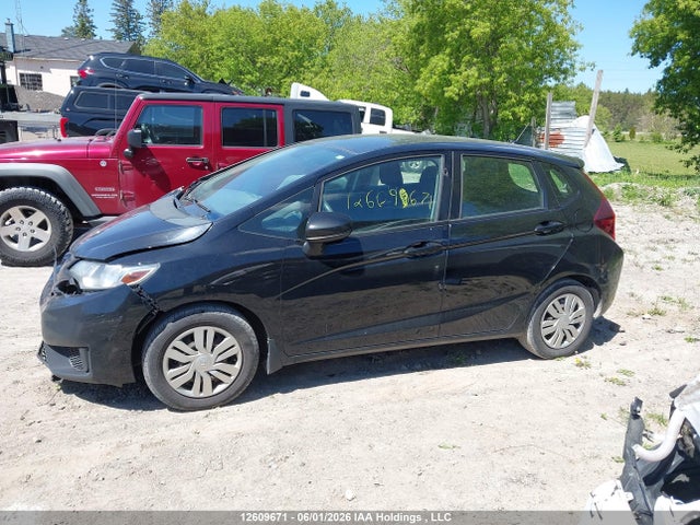 12609671 :رقم المزاد ، 3HGGK5H54HM100487 vin ، 2017 Honda Fit مزاد بيع