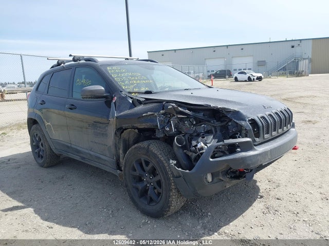 2018 Jeep Cherokee Trailhawk მანქანა იყიდება აუქციონზე, vin: 1C4PJMBX5JD536658, აუქციონის ნომერი: 12609682