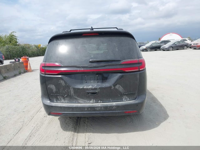 Chrysler Pacifica Limited 2025 2C4RC1GG5SR545773 Image 17