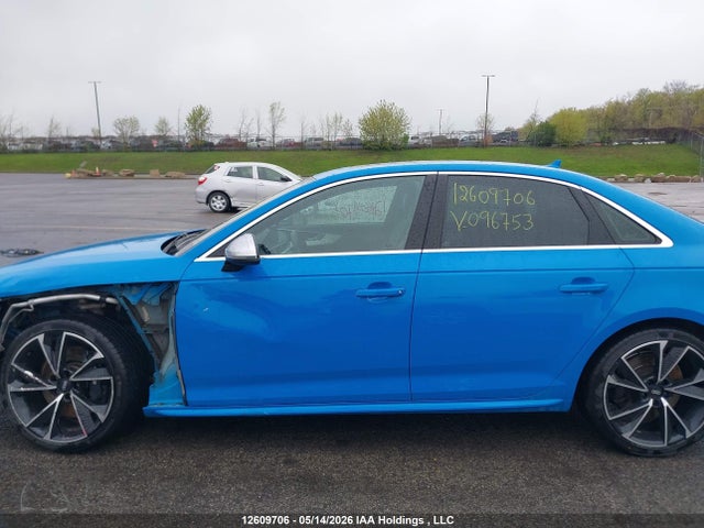 2019 Audi S4 Premium Plus მანქანა იყიდება აუქციონზე, vin: WAUB4AF40KA096753, აუქციონის ნომერი: 12609706
