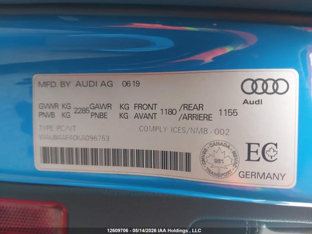 2019 Audi S4 Premium Plus მანქანა იყიდება აუქციონზე, vin: WAUB4AF40KA096753, აუქციონის ნომერი: 12609706