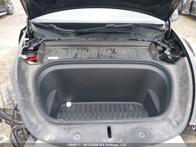 7SAYGDEE3RF067901 Tesla Model Y