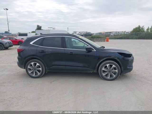 Продаж на аукціоні авто 2025 Ford Escape Platinum, vin: 1FMCU9JA2SUB06860, номер лоту: 12609727