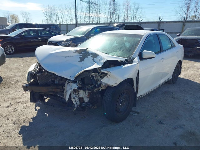 12609734 :رقم المزاد ، 4T1BF1FKXCU147523 vin ، 2012 Toyota Camry Se/le/xle مزاد بيع