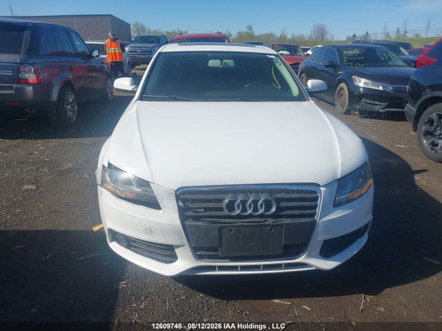 2012 Audi A4 2.0t მანქანა იყიდება აუქციონზე, vin: WAUBFCFL3CN010147, აუქციონის ნომერი: 12609748
