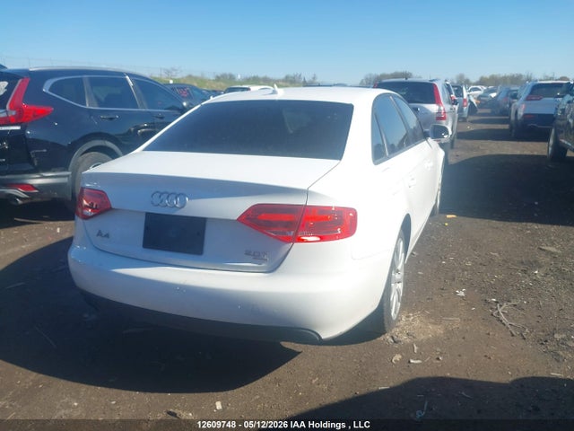 2012 Audi A4 2.0t მანქანა იყიდება აუქციონზე, vin: WAUBFCFL3CN010147, აუქციონის ნომერი: 12609748