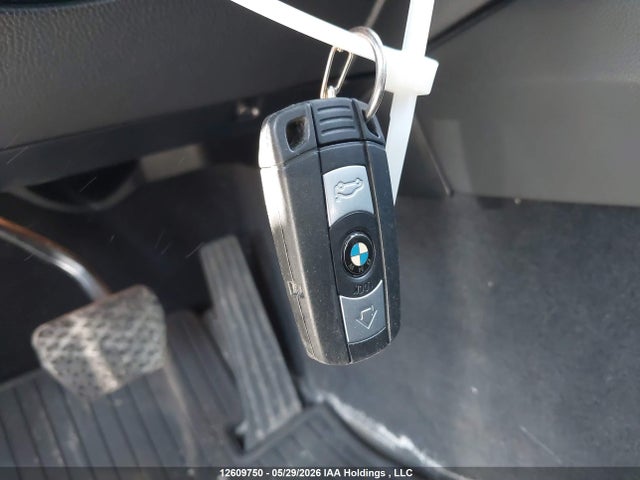 12609750 :رقم المزاد ، WBAPG7C57AA794319 vin ، 2010 Bmw 323 I مزاد بيع
