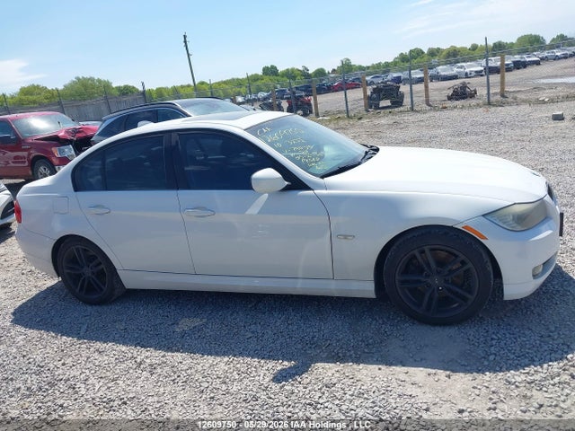 12609750 :رقم المزاد ، WBAPG7C57AA794319 vin ، 2010 Bmw 323 I مزاد بيع