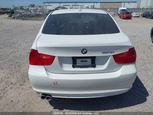 12609750 :رقم المزاد ، WBAPG7C57AA794319 vin ، 2010 Bmw 323 I مزاد بيع