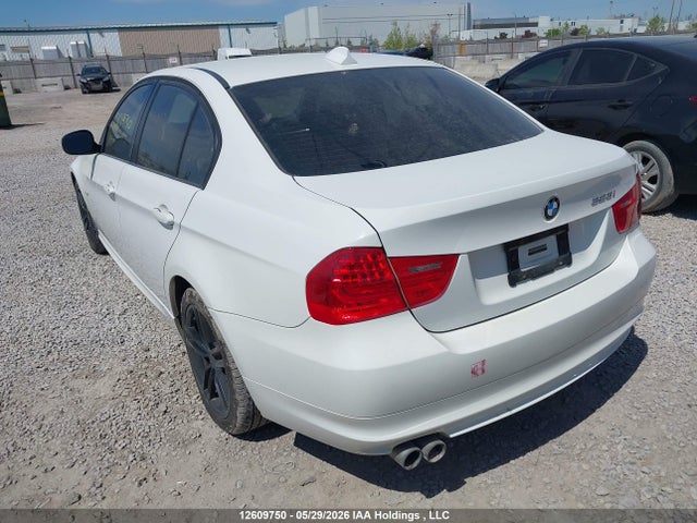 12609750 :رقم المزاد ، WBAPG7C57AA794319 vin ، 2010 Bmw 323 I مزاد بيع