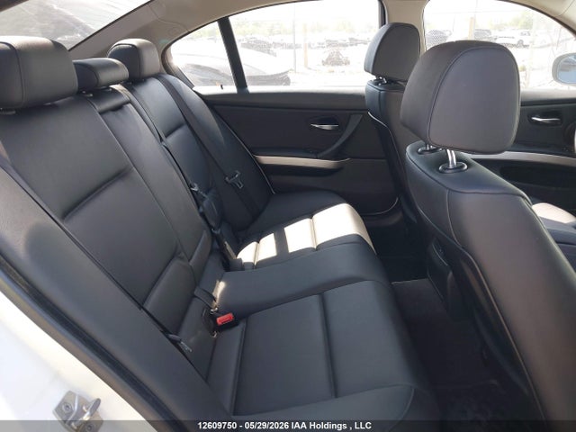 12609750 :رقم المزاد ، WBAPG7C57AA794319 vin ، 2010 Bmw 323 I مزاد بيع