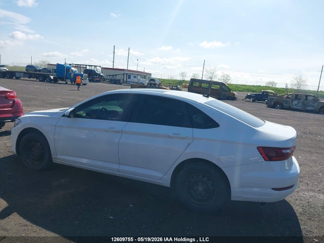 3VWE57BU4MM024396 Volkswagen JETTA SEL