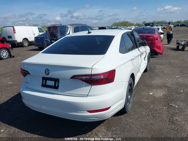 3VWE57BU4MM024396 Volkswagen JETTA SEL