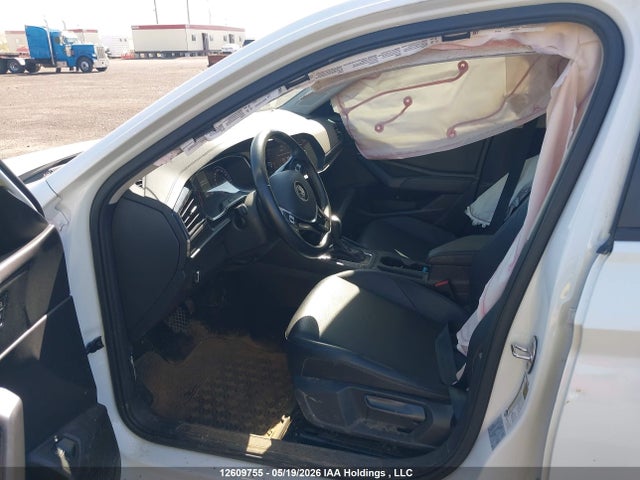 3VWE57BU4MM024396 Volkswagen JETTA SEL