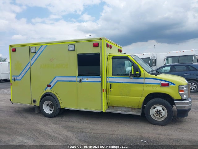 Продажа на аукционе авто 2017 Ford Econoline E350 Super Duty Ctway Van, vin: 1FDWE3FS9HDC19738, номер лота: 12609779