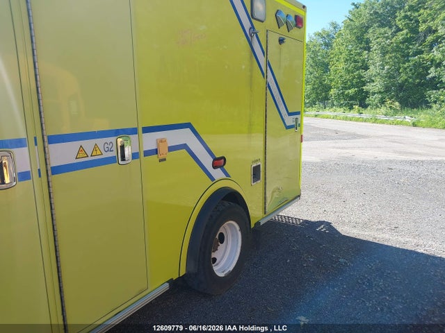 Продажа на аукционе авто 2017 Ford Econoline E350 Super Duty Ctway Van, vin: 1FDWE3FS9HDC19738, номер лота: 12609779