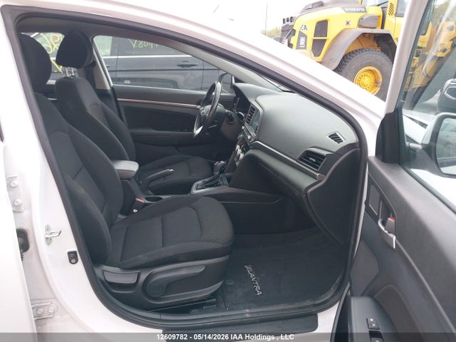 KMHD84LF2KU879428 Hyundai Elantra Preferred