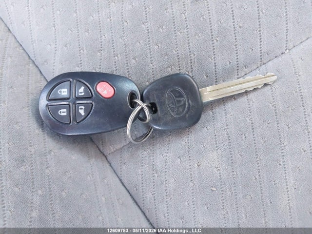 Aukcja sprzedaży 2017 Toyota Sienna Le, vin: 5TDKZ3DCXHS876846, numer aukcji: 12609783