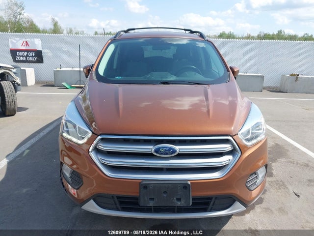 1FMCU0G98HUA96594 Ford ESCAPE SE