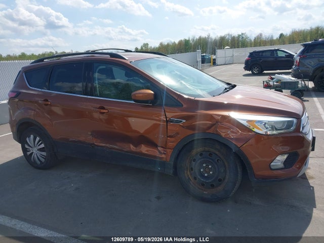 1FMCU0G98HUA96594 Ford ESCAPE SE