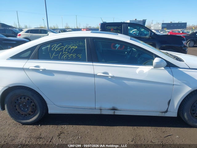 2011 Hyundai Sonata Gls მანქანა იყიდება აუქციონზე, vin: 5NPEB4AC8BH176333, აუქციონის ნომერი: 12601299