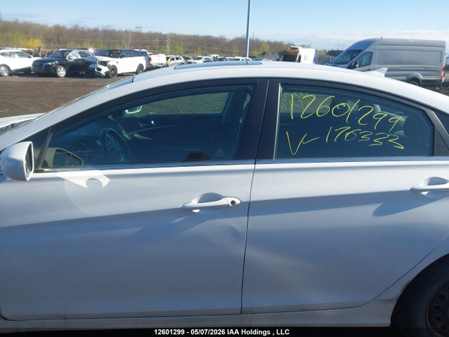 2011 Hyundai Sonata Gls მანქანა იყიდება აუქციონზე, vin: 5NPEB4AC8BH176333, აუქციონის ნომერი: 12601299