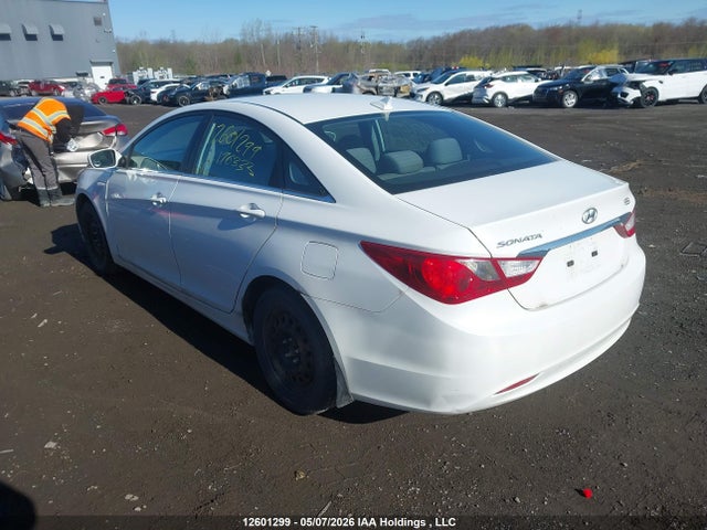2011 Hyundai Sonata Gls მანქანა იყიდება აუქციონზე, vin: 5NPEB4AC8BH176333, აუქციონის ნომერი: 12601299
