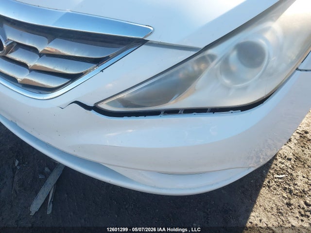 2011 Hyundai Sonata Gls მანქანა იყიდება აუქციონზე, vin: 5NPEB4AC8BH176333, აუქციონის ნომერი: 12601299
