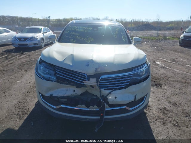 Продаж на аукціоні авто 2018 Lincoln Mkx Reserve, vin: 2LMPJ8LRXJBL13609, номер лоту: 12606024