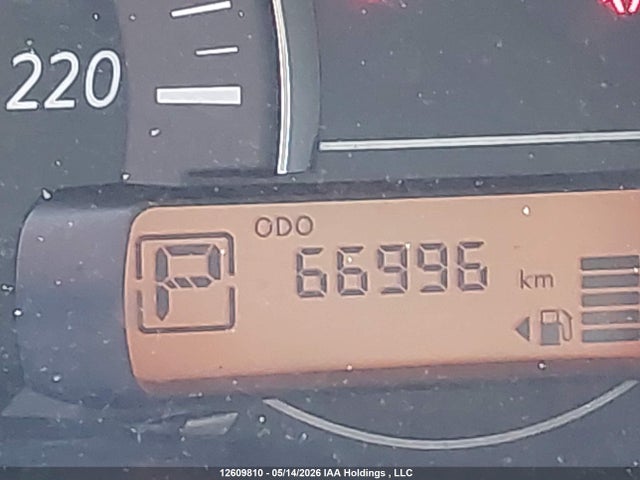 12609810 :رقم المزاد ، 3N1CK3CP8FL266849 vin ، 2015 Nissan Micra مزاد بيع