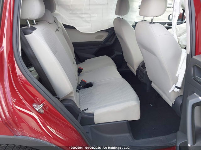 3VV0B7AX6JM021577 Volkswagen Tiguan Trendline