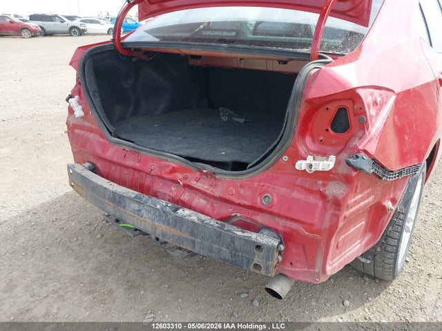 2016 Toyota Corolla Le მანქანა იყიდება აუქციონზე, vin: 2T1BURHE2GC690352, აუქციონის ნომერი: 12603310