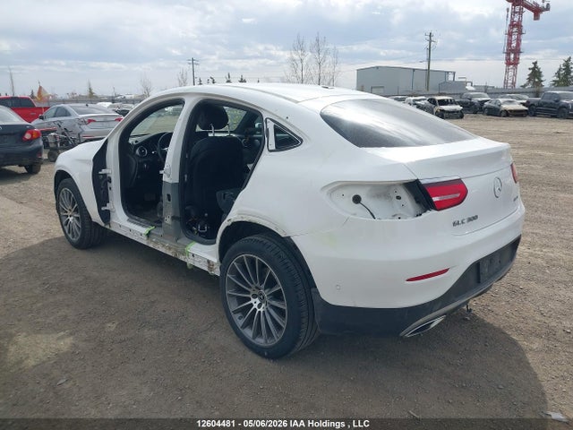WDC0J4KBXJF477336 Mercedes-Benz Glc 300 Coupe 4matic