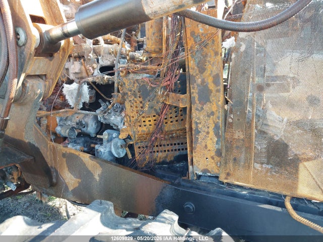 Case Tractor 2021 ELRFA75APMAY02368 Image 8
